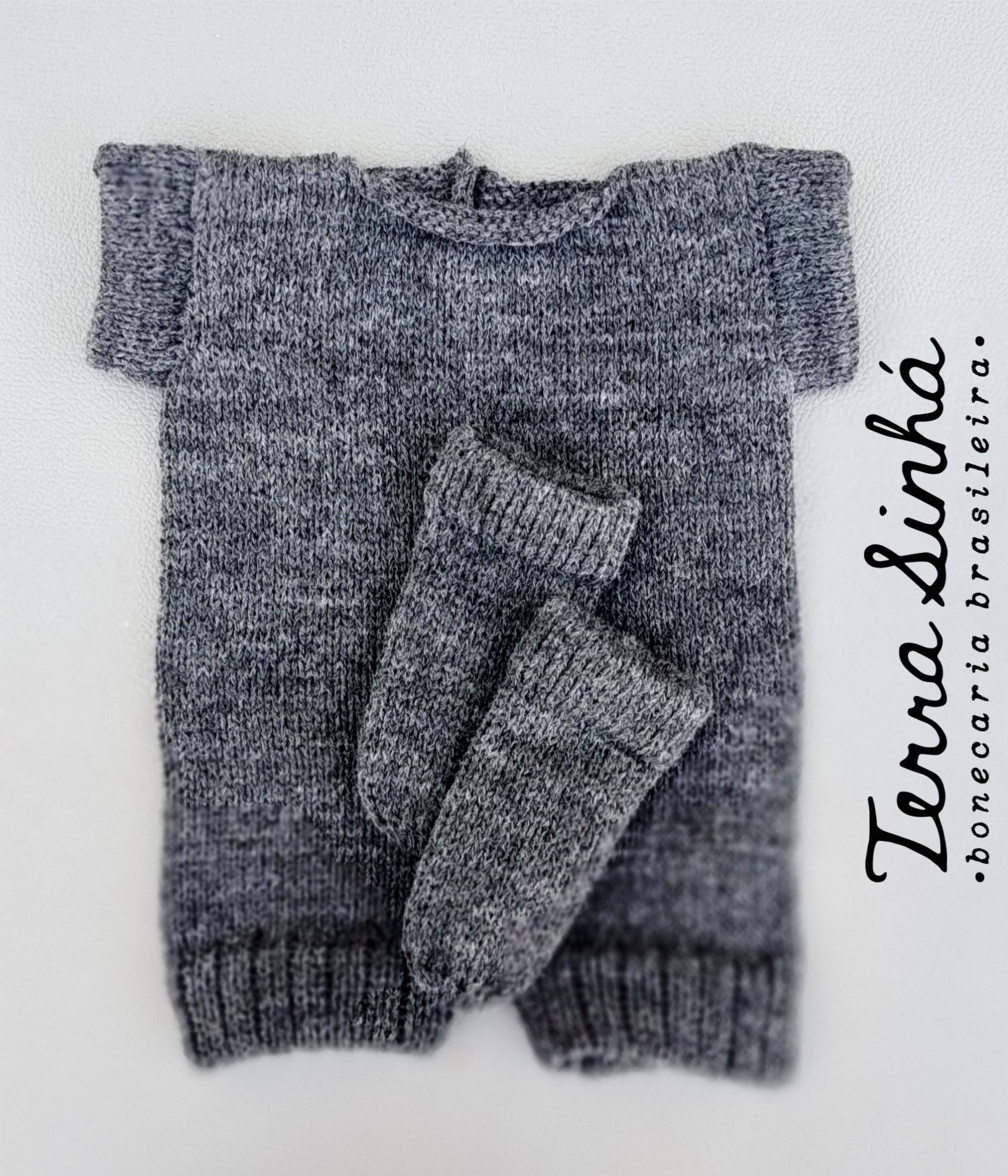 Macacão Liso Grafite para Sinhá Mini 