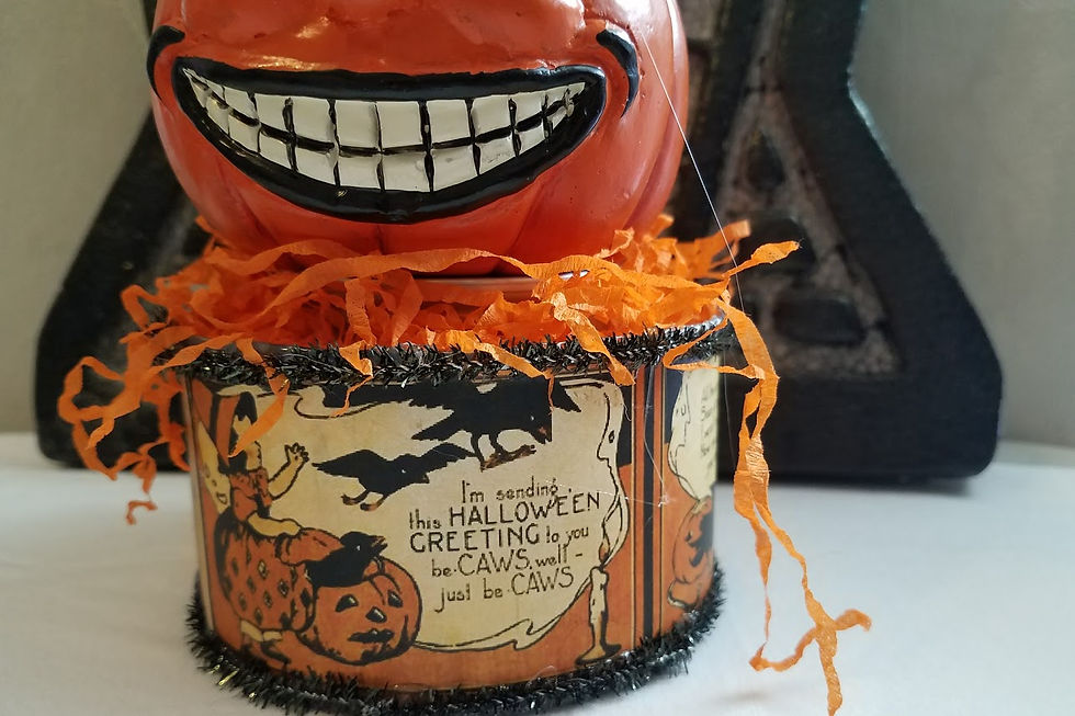 Thumbnail: Grinning Halloween Candy Cup