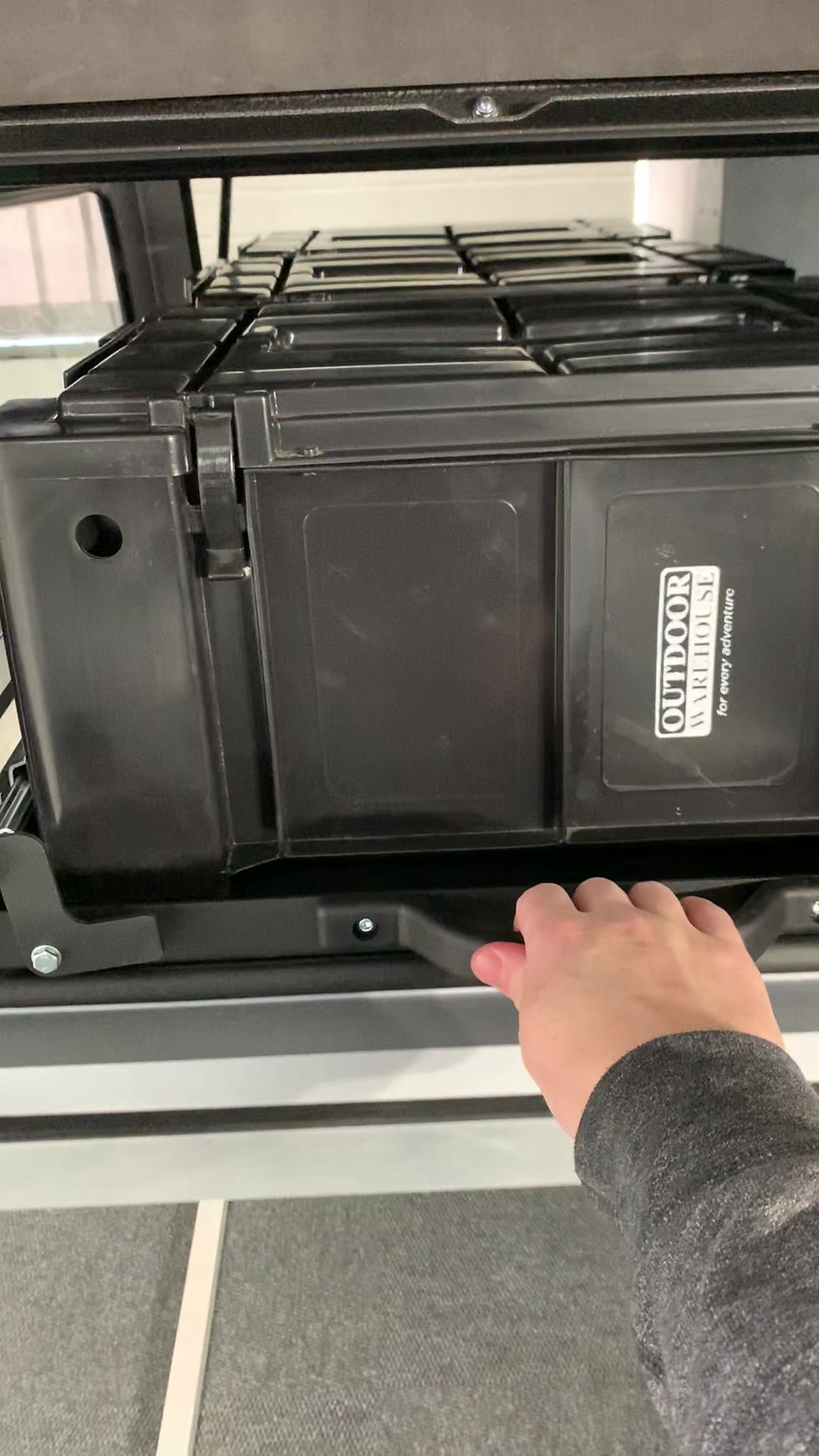 Thumbnail: Telescopic Ammo Box Holder