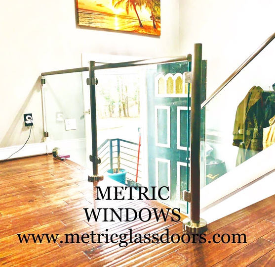 Glass railing system.jpeg