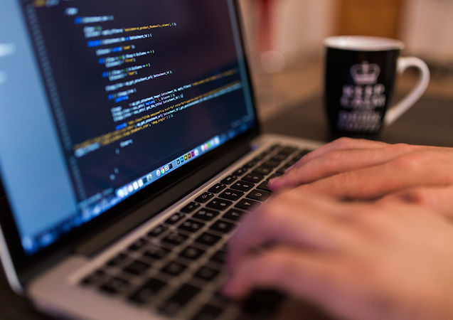 Dizüstü Bilgisayarda Kodlama