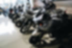 Ook als je je motor wilt verkopen kun je bij ons terecht. Wanneer het onderstaande taxatieformulier volledig en correct wordt ingevuld geven wij reactie binnen 24 uur. Wij laten je dan weten of wij de motor van je kunnen overnemen en geven je vrijblijvend een bod. Als dit bod akkoord is komen we in overleg de motor bij je thuis ophalen, je kunt de motor ook bij ons in Raalte brengen. Wij zorgen ervoor dat je motor wordt betaald en gevrijwaard.
