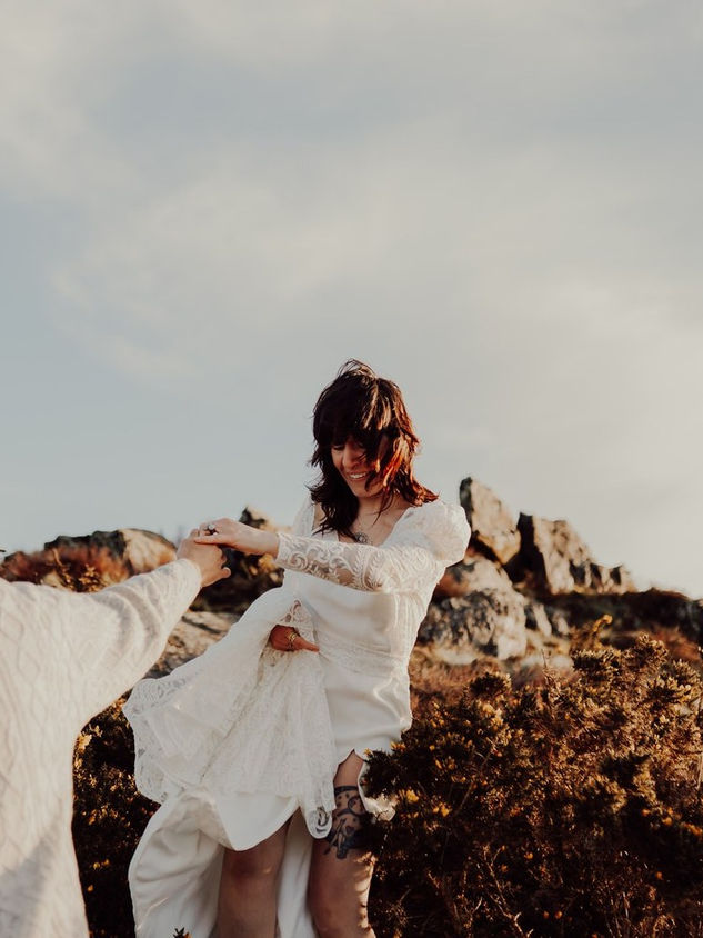 Robe de mariée Nantes robe en crêpe