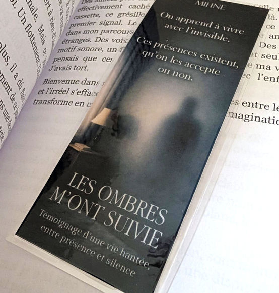 Marque-page exclusif du livre témoignage paranormal de Mihne, Les ombres m'ont suivie.