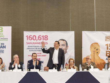 Encuentro con representantes del ámbito hotelero, gastronómico y turístico en San Juan del Río.