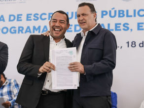 Proporciona San Juan escrituras y títulos de propiedad a los residentes.