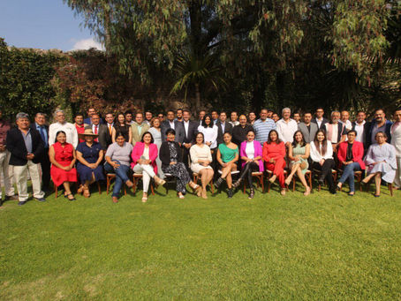 Roberto Cabrera reconoce la valiosa labor de los arquitectos en beneficio de San Juan del Río.