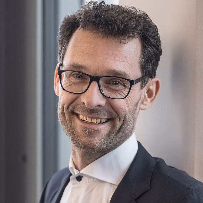 Autorenbild: Toni von Podewils