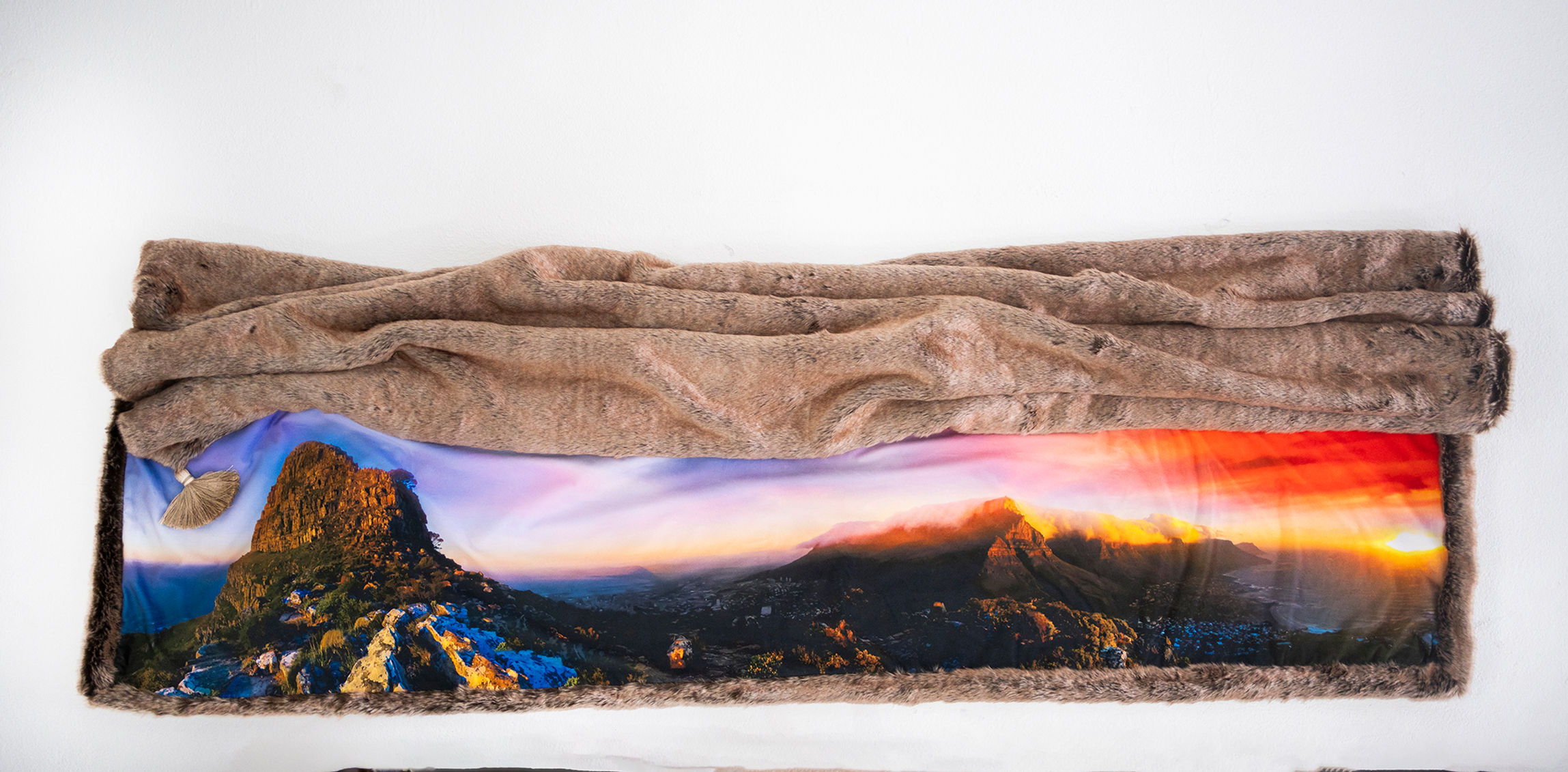 WrapAroundCapeTownBlanketwithBag