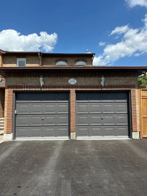 Garage door exterior painting