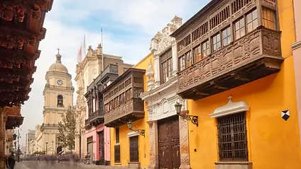 viaje a Perú, viaje a Bolivia, viaje a Perú y Bolivia, circuito Perú y Bolivia, tour Perú y Bolivia, viaje organizado Perú Bolivia, viaje en grupo Perú Bolivia, viaje cultural Perú Bolivia, viaje de aventura, viaje de autor, Perú, Bolivia, Machu Picchu, Cusco, Valle Sagrado, cultura inca, Lago Titicaca, Puno, La Paz, Salar de Uyuni, Altiplano, Andes, lagunas altiplánicas, culturas ancestrales, sitios arqueológicos, comunidades indígenas, naturaleza, trekking, experiencias auténticas, grupos pequeños, Sudamérica, América Latina.