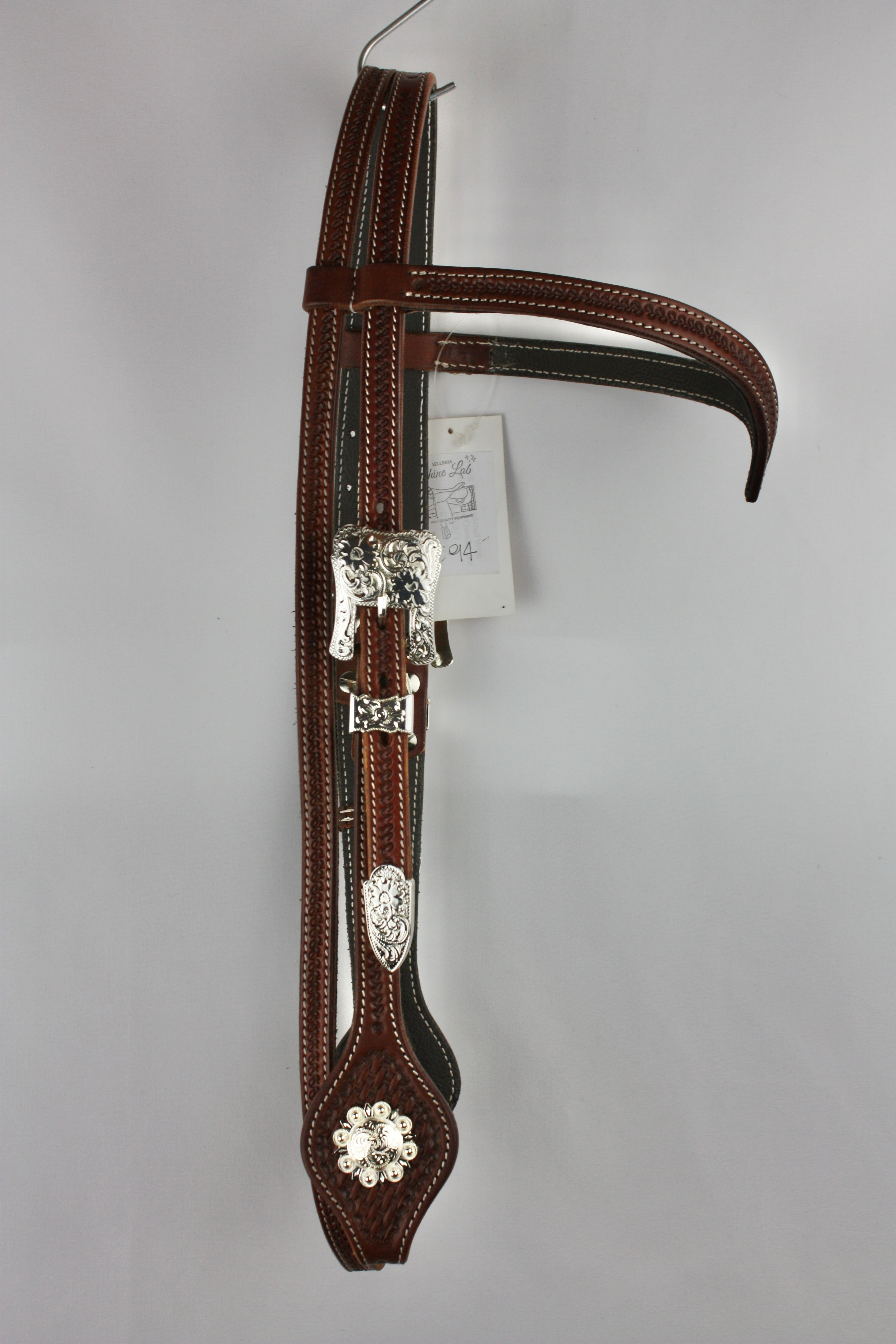 Basket headstall silver details