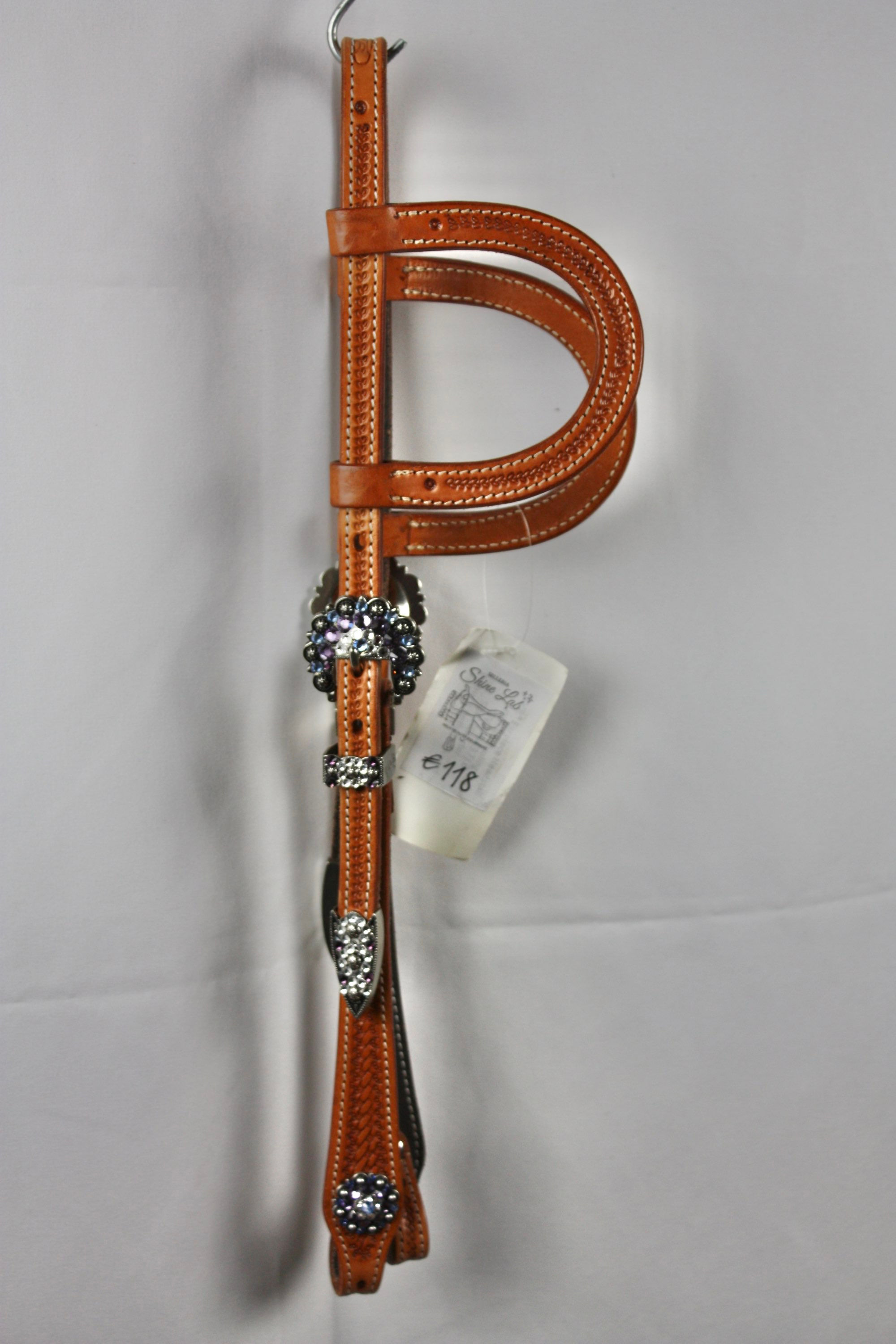 Basket headstall with lilac details