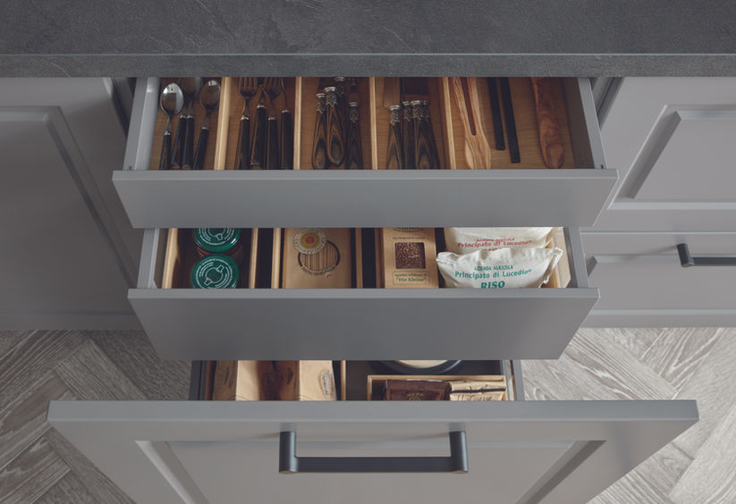 Integrated pull-out drawers in Schuller shaker kitchen 