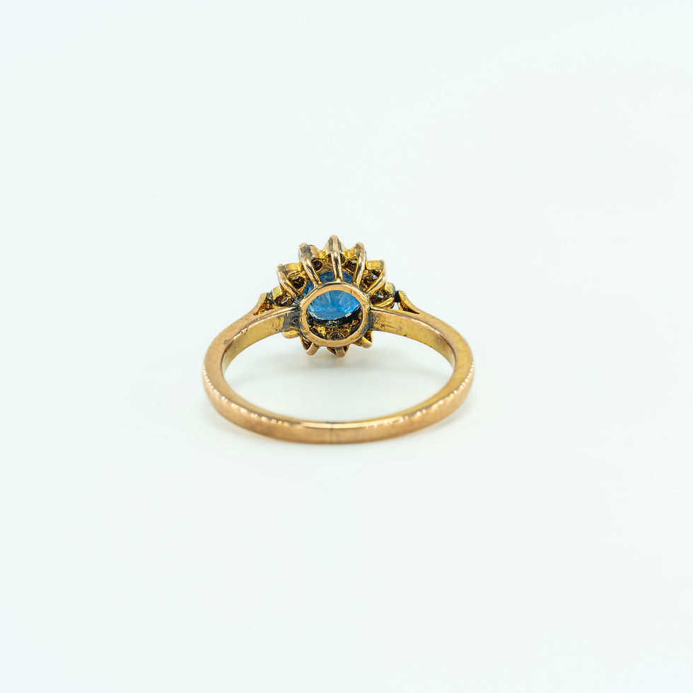 Thumbnail: Sapphire Diamond 18k Gold Ring