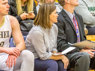 Hvistendahl Makes Major Impact in Men's Hoops