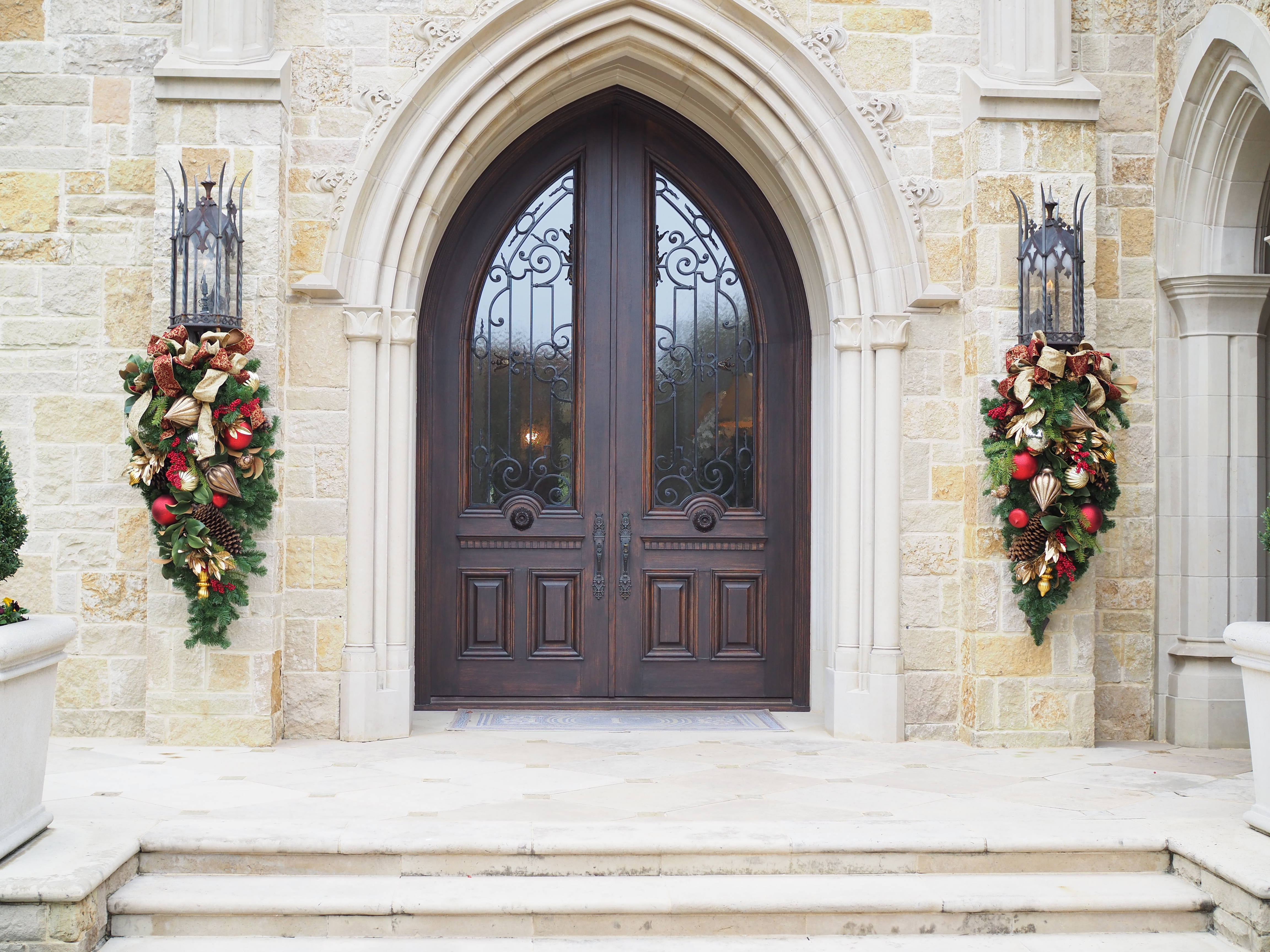 Front Entryway Garland Swags