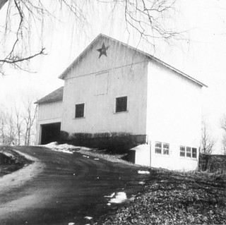 11_barn.jpg