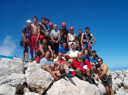 Centenario,_grupo_en_cima[1]