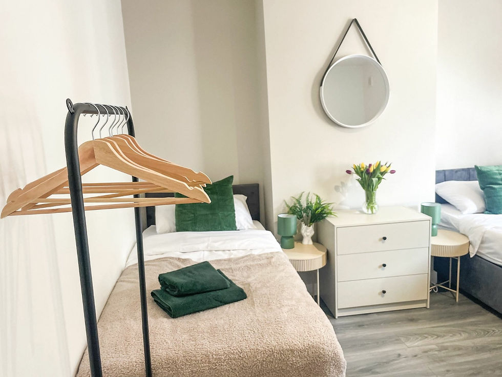 Thumbnail: 3 Bed, 1 Bath House Available Bournemouth, BH15 R2SA🏡