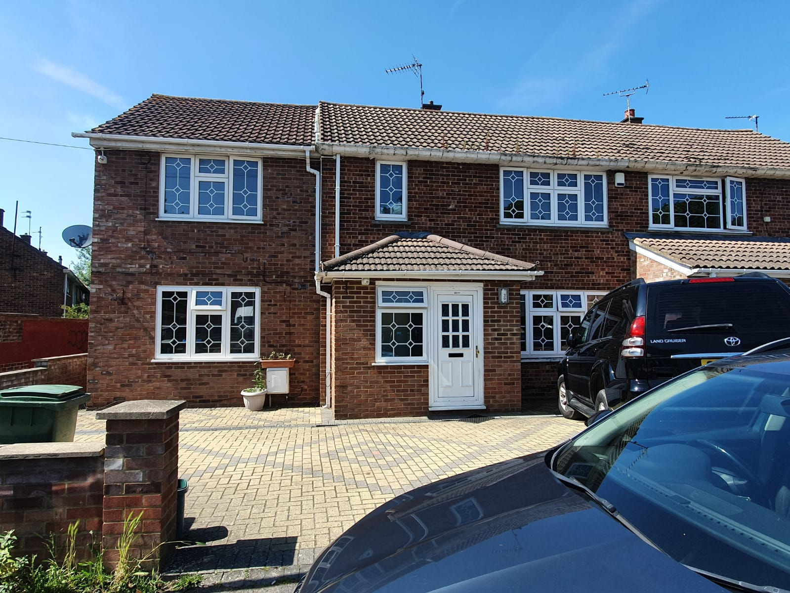 HP19, Aylesbury, 5 Bed, 2 Bath House, R2SA / R2R