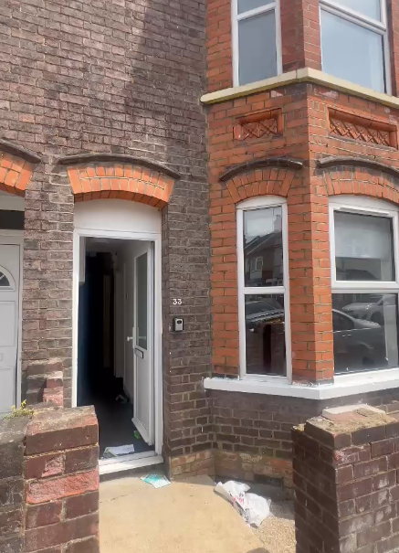 LU1, Luton, 5 Bed 5 Bath, House, R2HMO / Social Housing