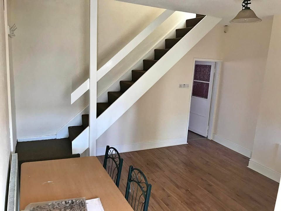 Thumbnail: Manchester (M28) 3 Bed 1 Bath House R2SA/R2SH/R2SL