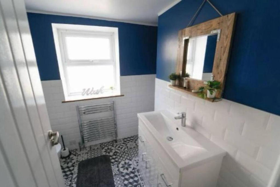 Thumbnail: 2X Flats: 1 Bed 1 Bath House Conversion Available in Bath, BA2 For R2SA🏡