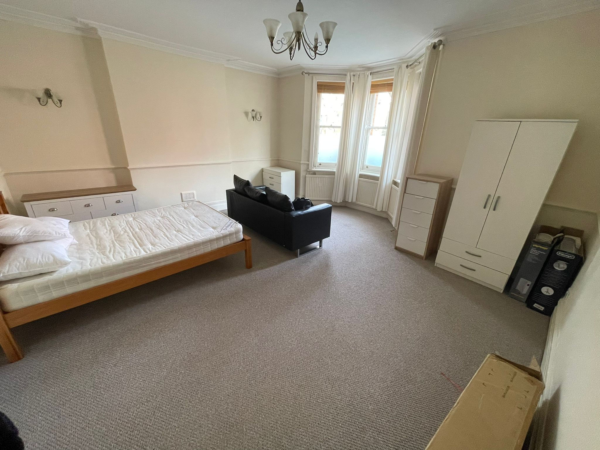 Maida Vale (W9) 2 Bed 1 Bath Spacious Apartment R2SA/R2SH/R2SL