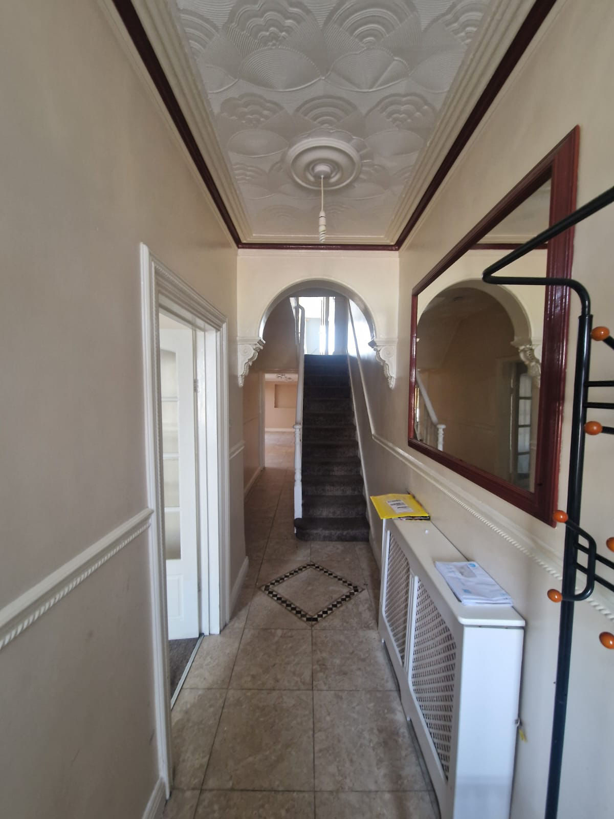 6 Bed, 2 Bath House Available Aylesbury, HP19 R2SA/R2SH🏡