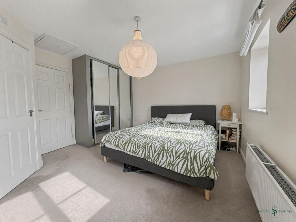 Beckenham (BR3) 4 Bed 3 Bath Spacious House R2SA/R2SH/R2SL