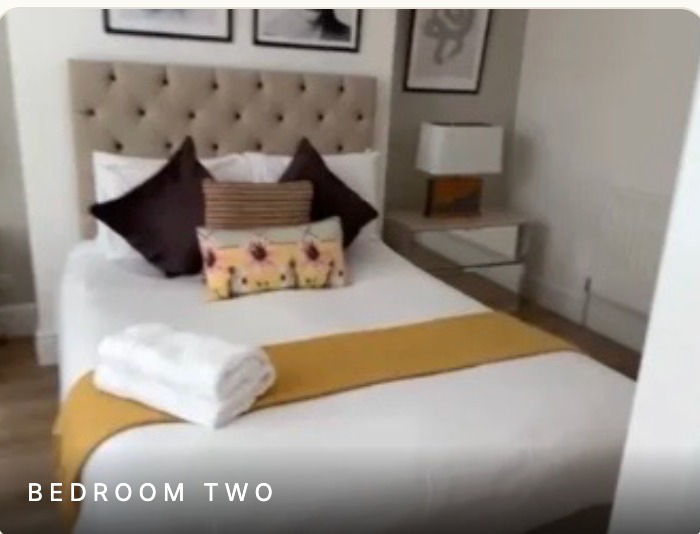 4 Bed 3 Bath House Available in Bath, BA1 for R2SA🏡