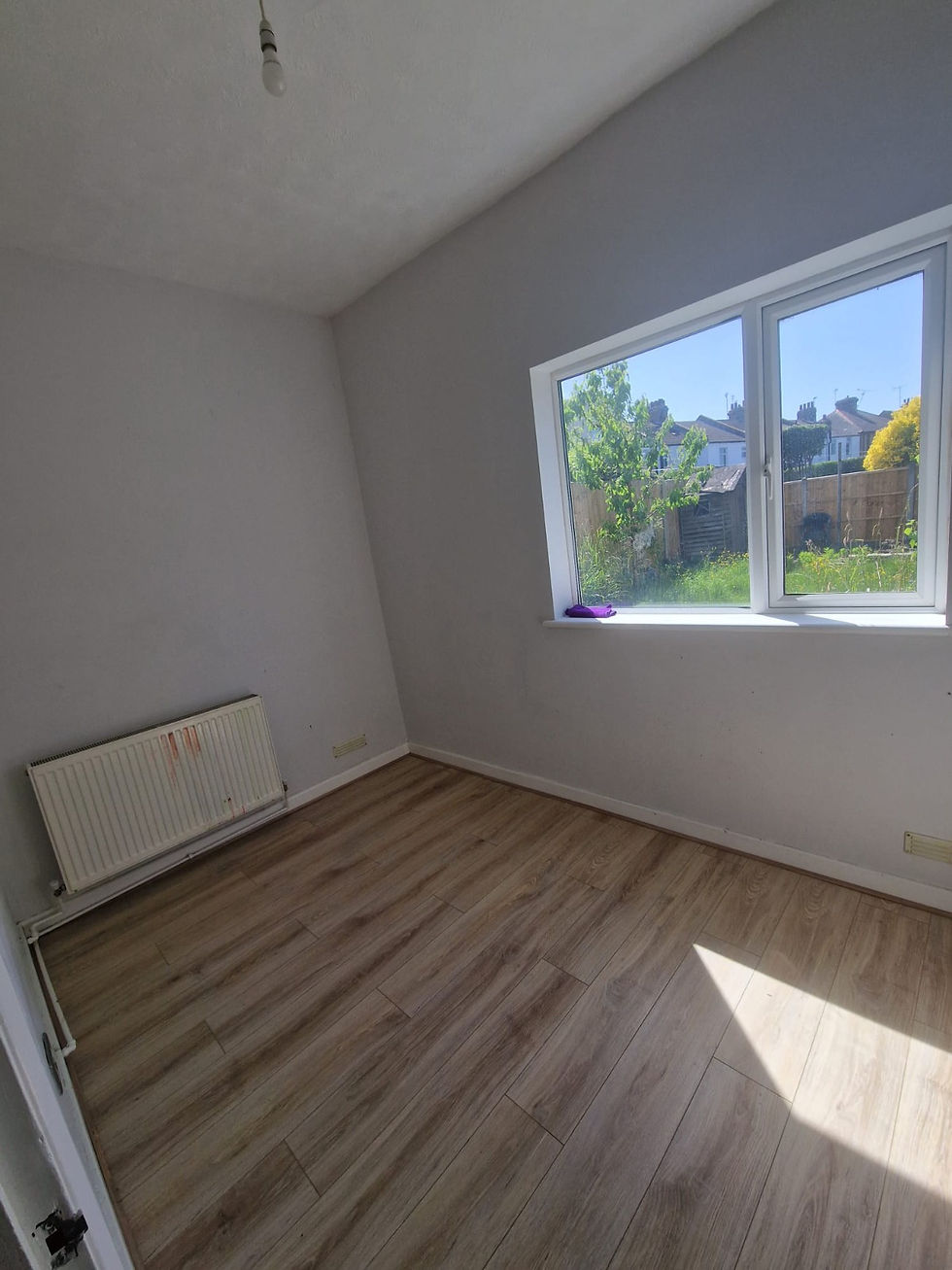 Thumbnail: 2 Bed, 1 Bath Flat Available Westcliff-On-Sea, SS0 R2SA🏡