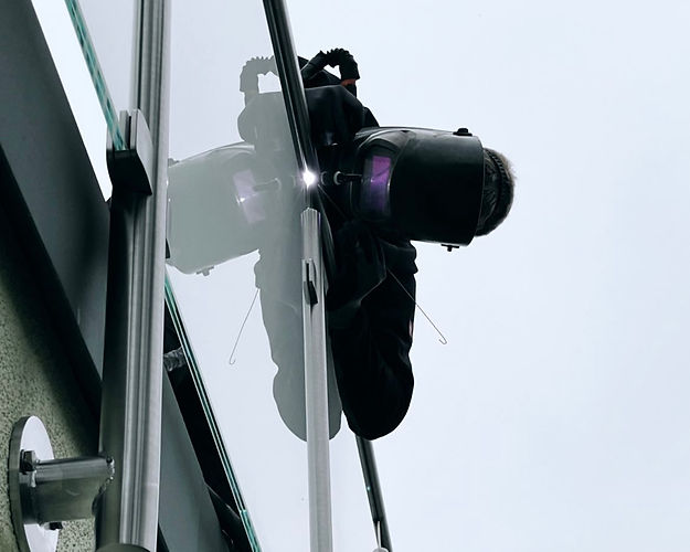 Schweißarbeiten auf der Baustelle