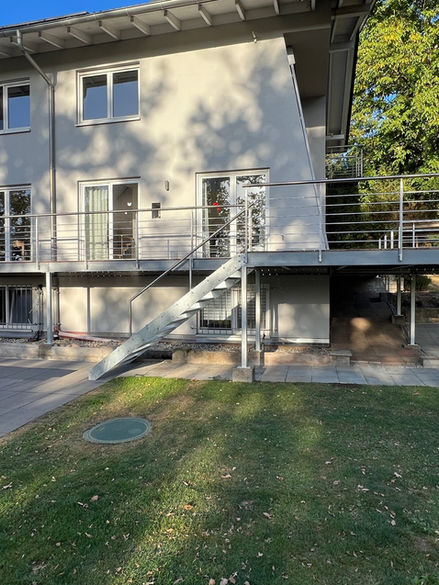 Balkonanbau Reutlingen, Tübingen, Stuttgart, Metzingen, Stahlbau, Balkon