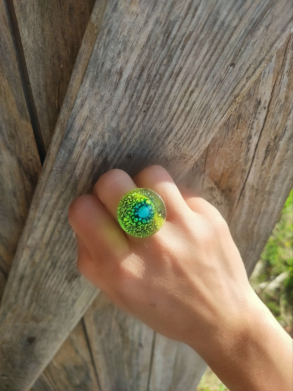 Thumbnail: small Lagoon ring