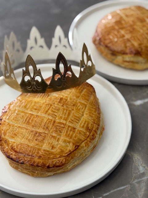 Galette des rois à la frangipane et au sésame noir