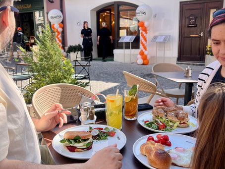 A Day in Szentendre – and the Best Place for Breakfast: Cafe Brunch Szentendre