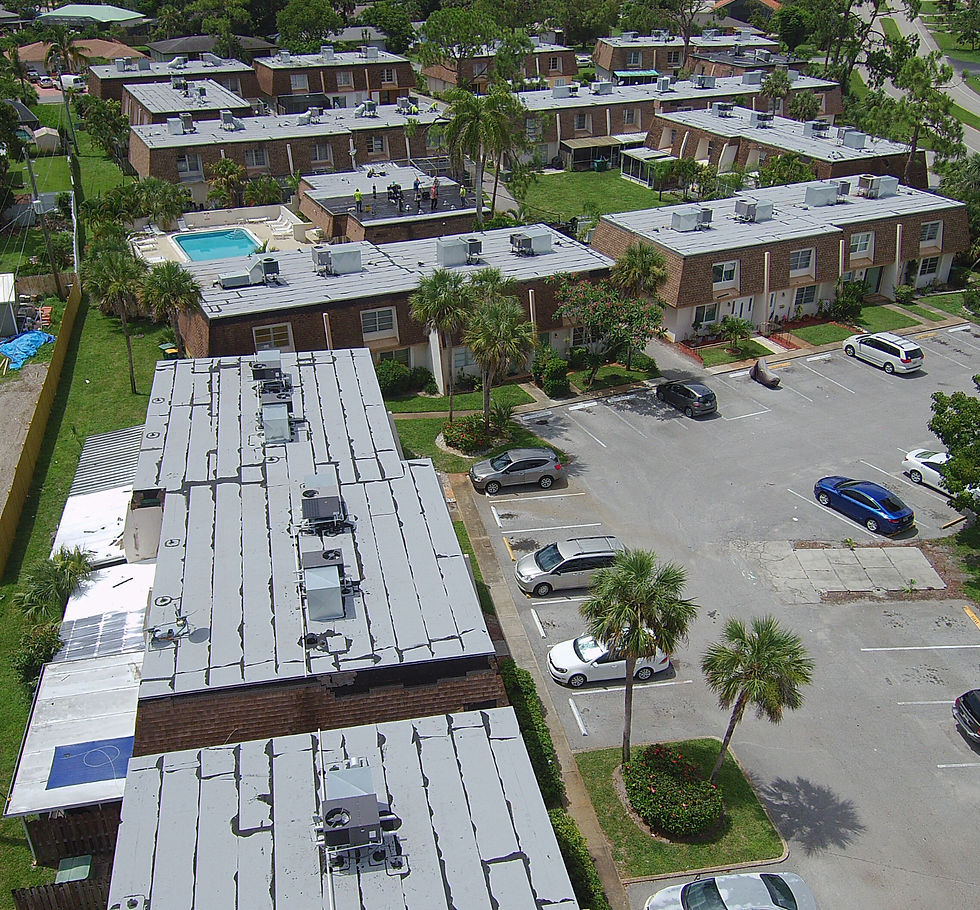 Fort Myers FL commercial roofing project, aerial view of flat roof buildings by Advanced R