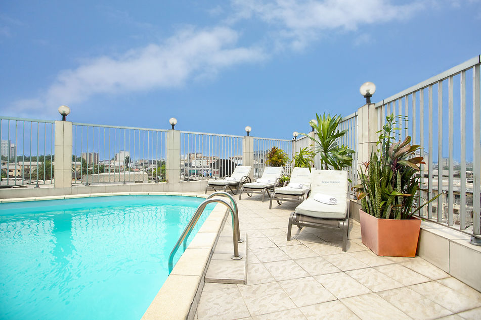 PISCINE 1.jpg