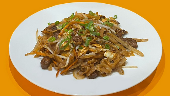 P14 - Pâtes de riz sauté au bœuf