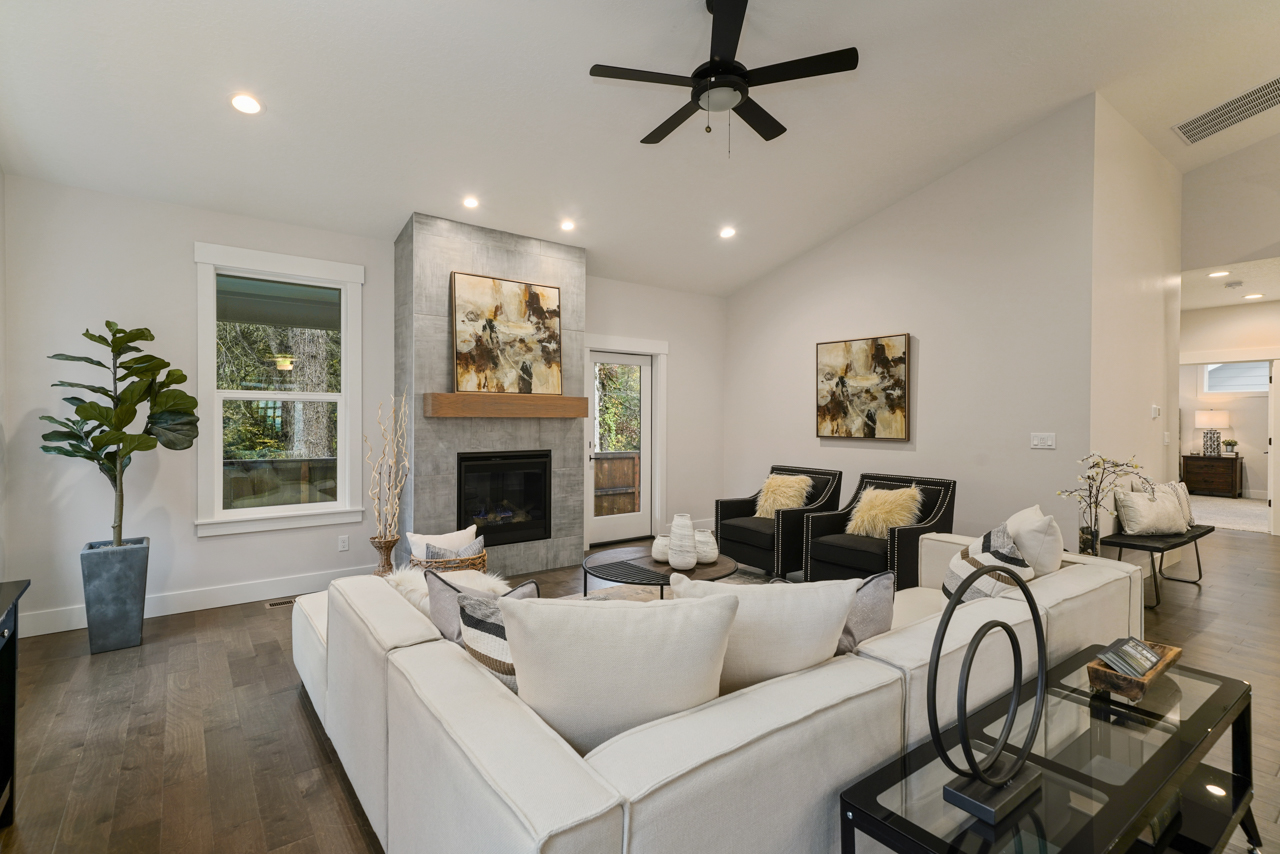 Custom Home Builder Wind River Homes LLC Oregon