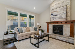 7142 Clover Creek SE Staged MLS-10