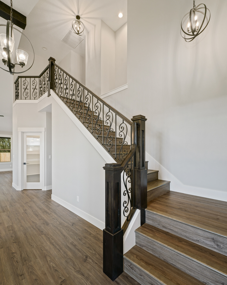 Custom Home Builder Wind River Homes LLC Oregon