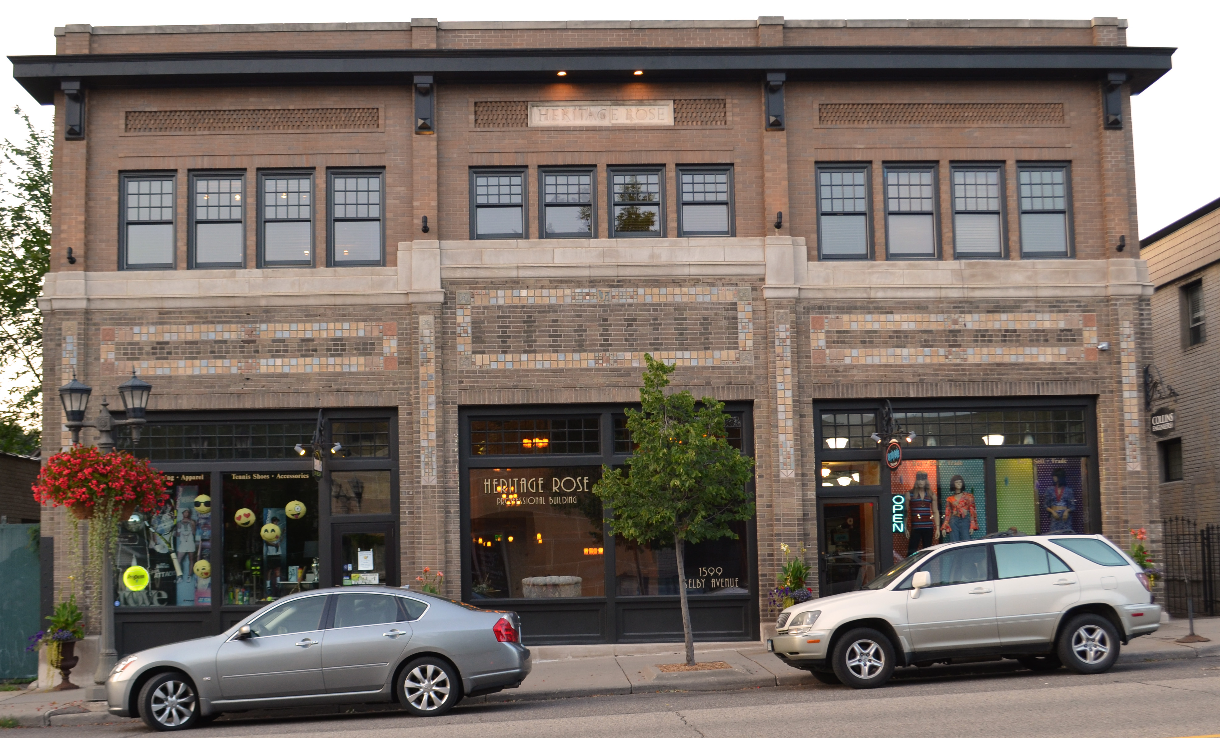 Living Selby at Snelling