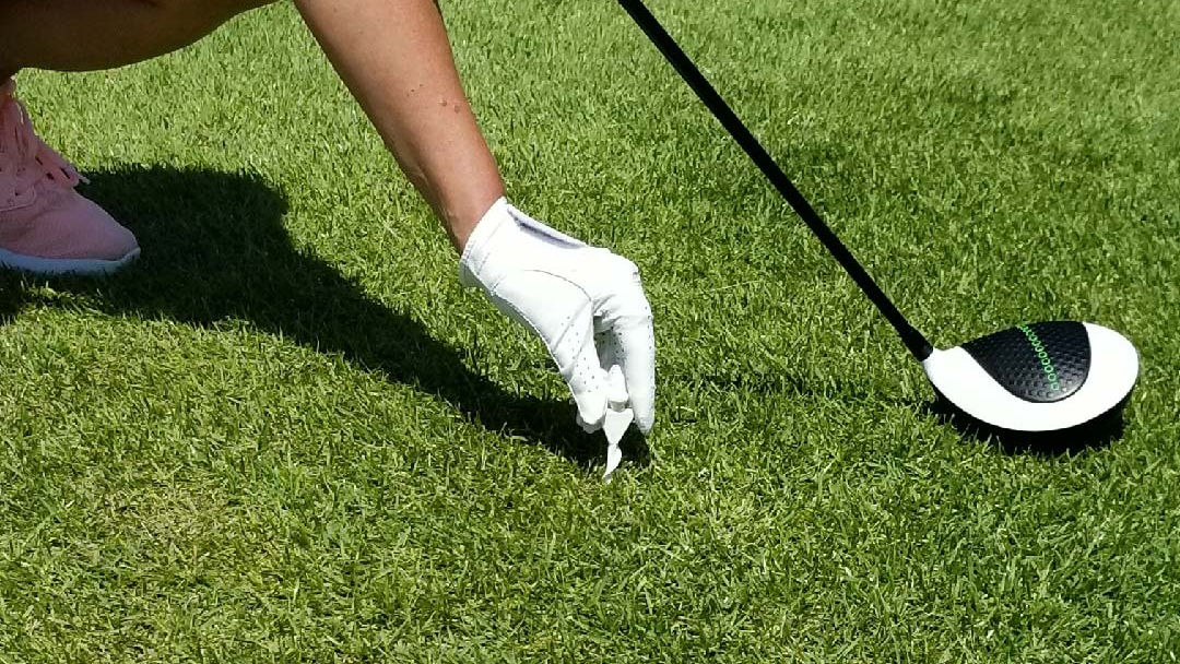 twisted-golf-tees-golf-glove2.jpg