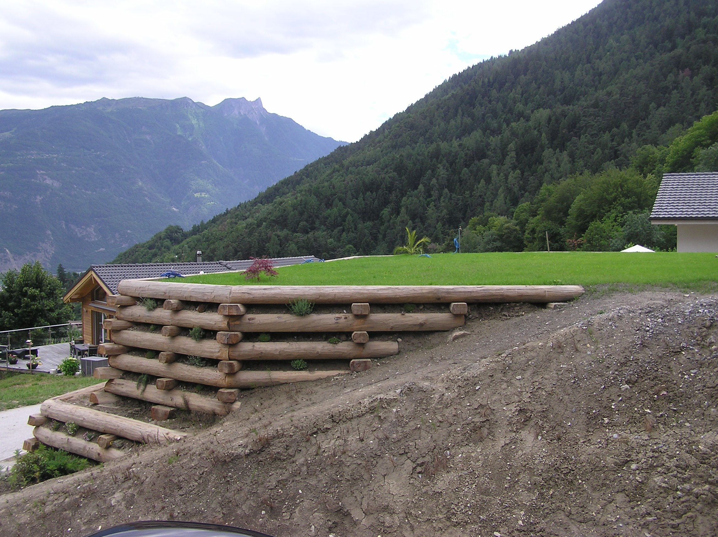 Caisson aplati en mélèze indigène
