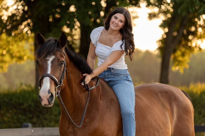 Senior portrait of girl in white shirt with bay horse | GA Horse and Rider Senior Portrait