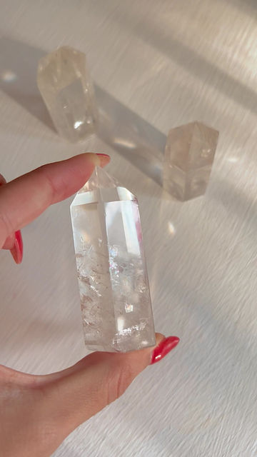 Thumbnail: Phantom Quartz Towers