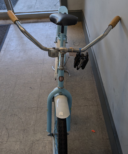 Vintage Bicycle Schwinn Windwood Vintage Schwinn Windwood Mens 26 Inch Cruiser SCHWINN WINDWOOD 26" MENS VINTAGE- Vintage Bicycle Schwinn Windwood Vintage Schwinn Windwood Mens 26 Inch Cruiser SCHWINN WINDWOOD 26" MENS VINTAGE-